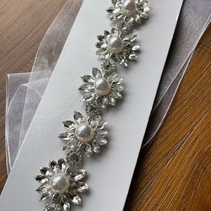 David’s Bridal Pearl Flower Sash